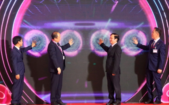 Grand opening of AEON MALL Hue shopping center